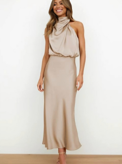 Doris | Elegancka wieczorowa sukienka damska z dekoltem halter 3