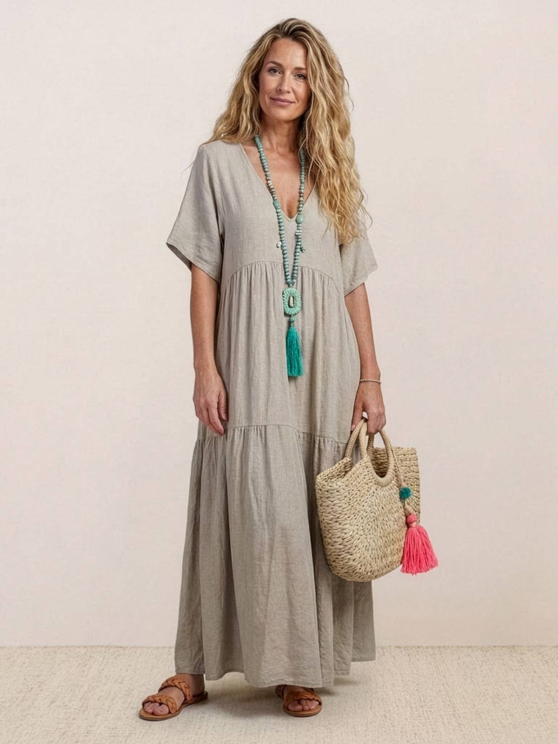 Phoebe | Sukienka maxi w stylu boho z dekoltem w serek i krótkim rękawem 2