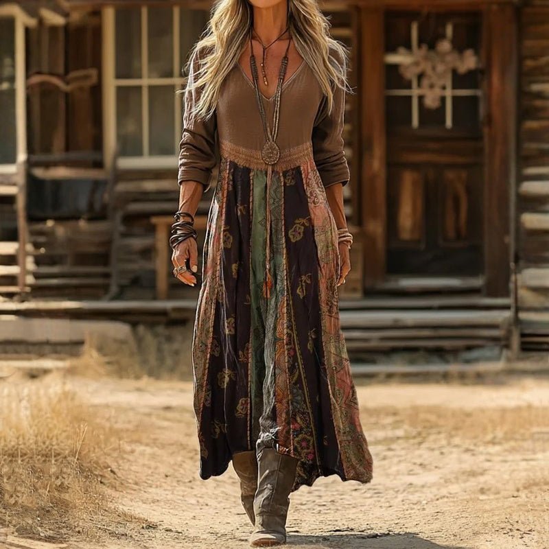 Sophie | Sukienka maxi w stylu boho z długim rękawem i dekoltem w serek, z patchworkowym nadrukiem 0