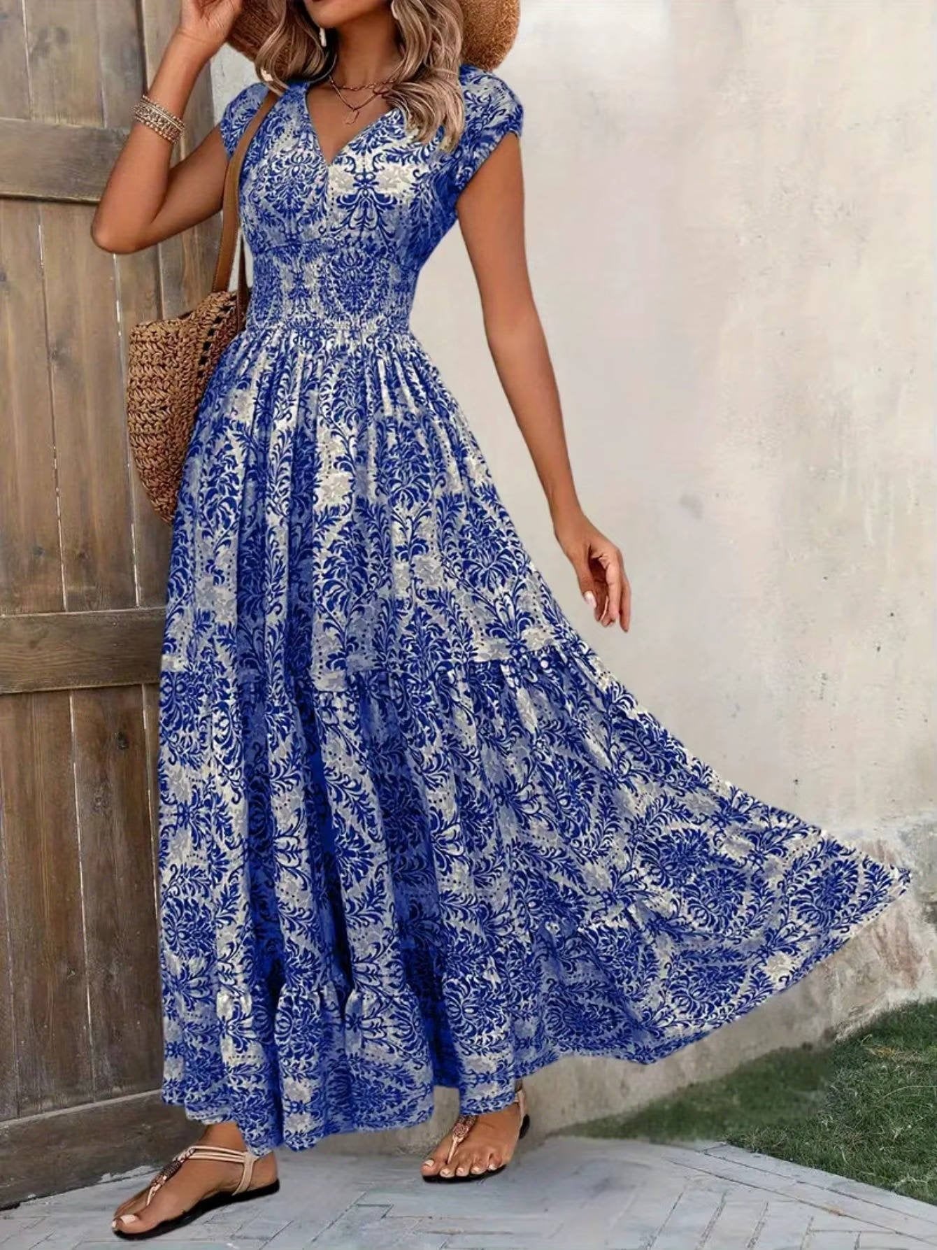 Sophie | Sukienka maxi w stylu boho z marszczeniami w talii, wielowarstwowym dekoltem w serek i krótkimi rękawami 4